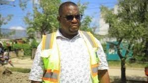 Meneja wa Wakala ya Barabara Tanzania (TANROADS) Mkoa wa Dar es Salaam Mha. John Mkumbo.