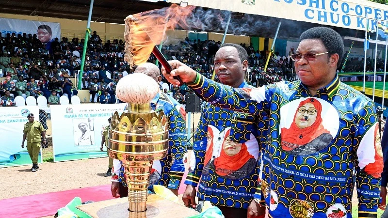 Prime Minister Kassim Majaliwa launches this year’s edition of the countrywide Uhuru Torch in Moshi municipality yesterday.