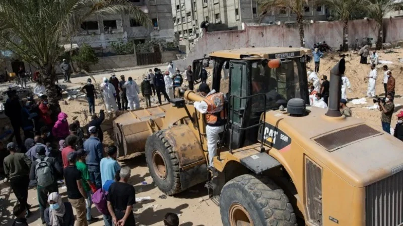 Gaza's civil defence force says more than 330 bodies have been recovered