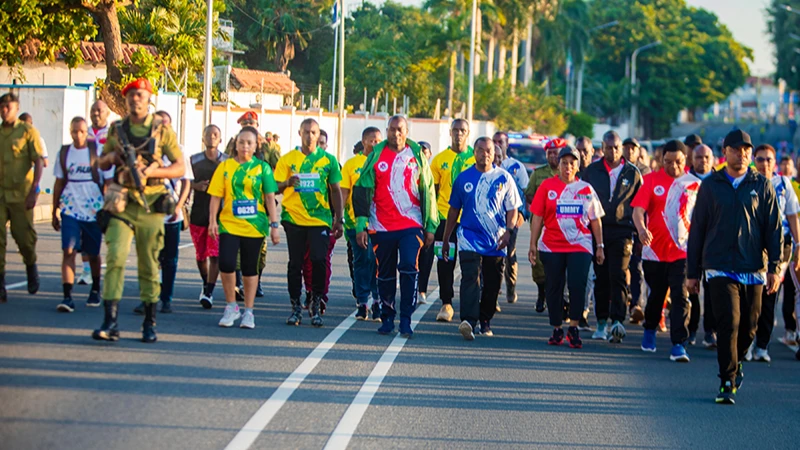 Prime Minister Kassim Majaliwa leading the 'Run4Autism' charity race.