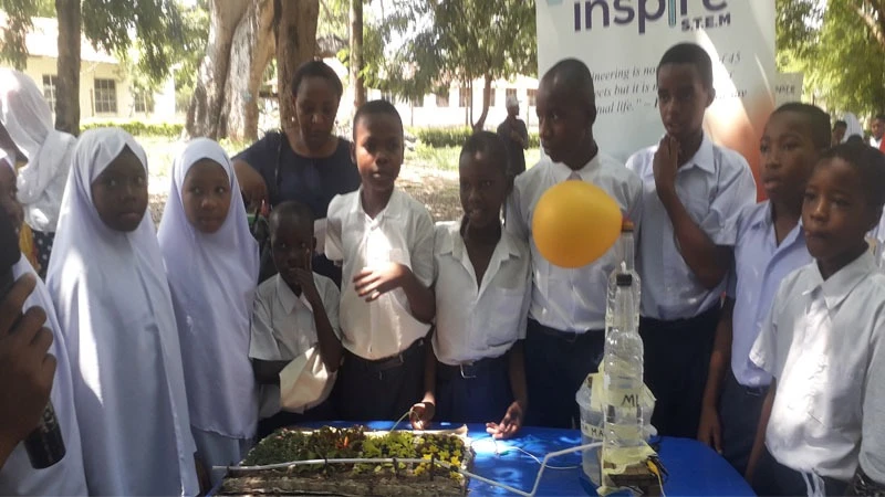  



Pupils from four primary schools in Tanga Region demonstrate how to apply agro-tech in farming without affecting the environment.