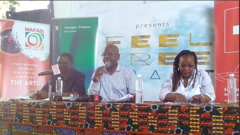  

Nafasi Art Space Board of Directors Chairman Paul Ndunguru (C), speaks at a signing ceremony for the 2024 Feel Free Grantees which took place at the center's premises in Dar es Salaam last weekend.