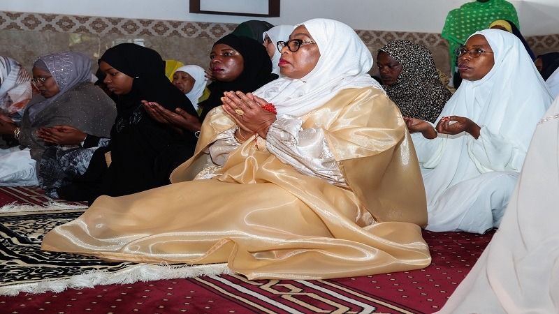 President Samia Suluhu Hassan and other Muslim faithful enthralled in Eid el-Hajj prayers at a mosque in Dar es Salaam’s Mikocheni suburb yesterday. 