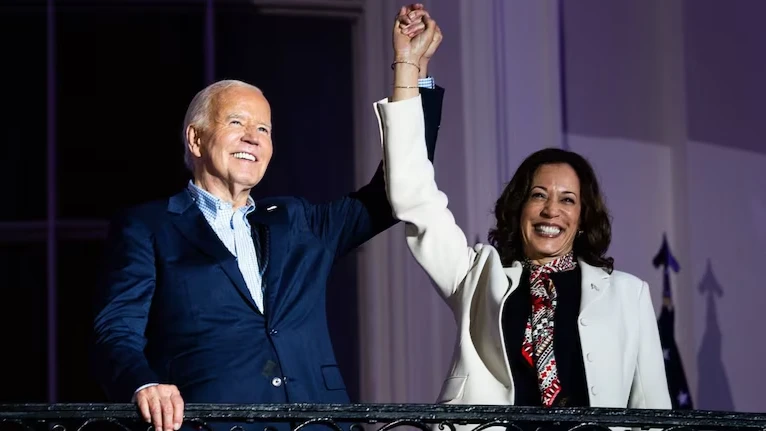 Many Democrats are suddenly clamoring for Kamala Harris to replace Joe Biden.