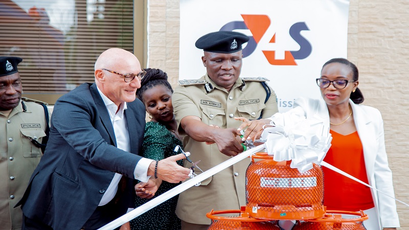 Kinondoni Regional Police Commander Mtatiro Kitinkwi, Oryx Tanzania managing director Benoit Araman (2nd-L) and G4S managing director Imelda Lutebinga (C) launch a campaign on clean cooking energy in Dar es Salaam yesterday. 