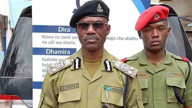 Amon Kakwale, the Singida regional police commander