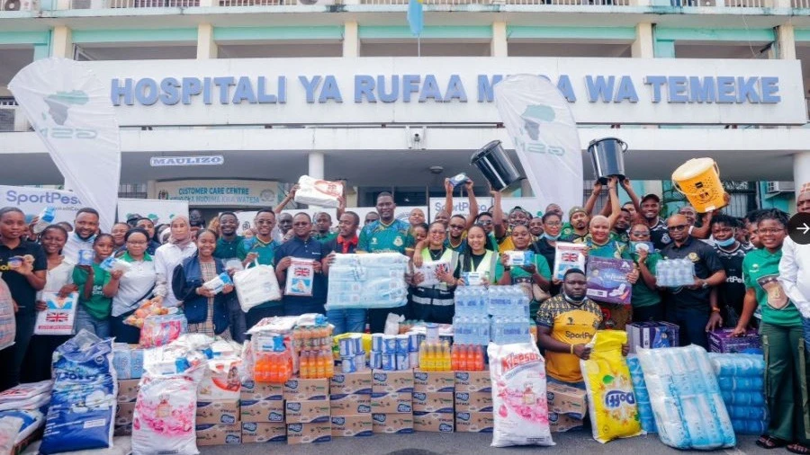 In collaboration with GSM Foundation, SportPesa Tanzania, and CRDB Bank Plc, the leadership of Young Africans Sports Club has donated essential supplies and equipment to Temeke Regional Referral Hospital. 