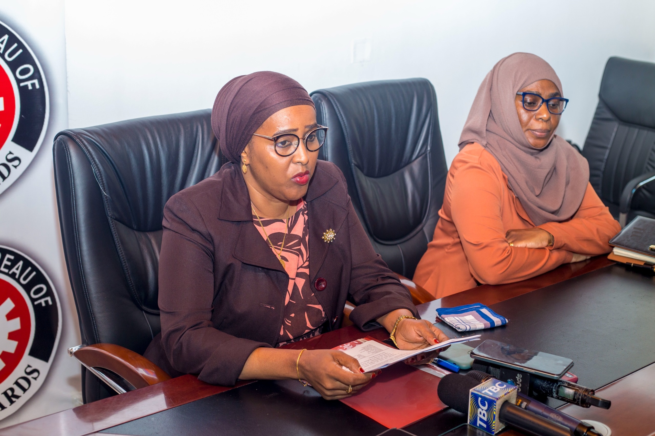 Tanzania Bureau of Standards director general Dr Ashura Katunzi (L) briefs journalists in Dar es Salaam on Wednesday during the opening of the fifth phase of the national awards competitions for 2024. 