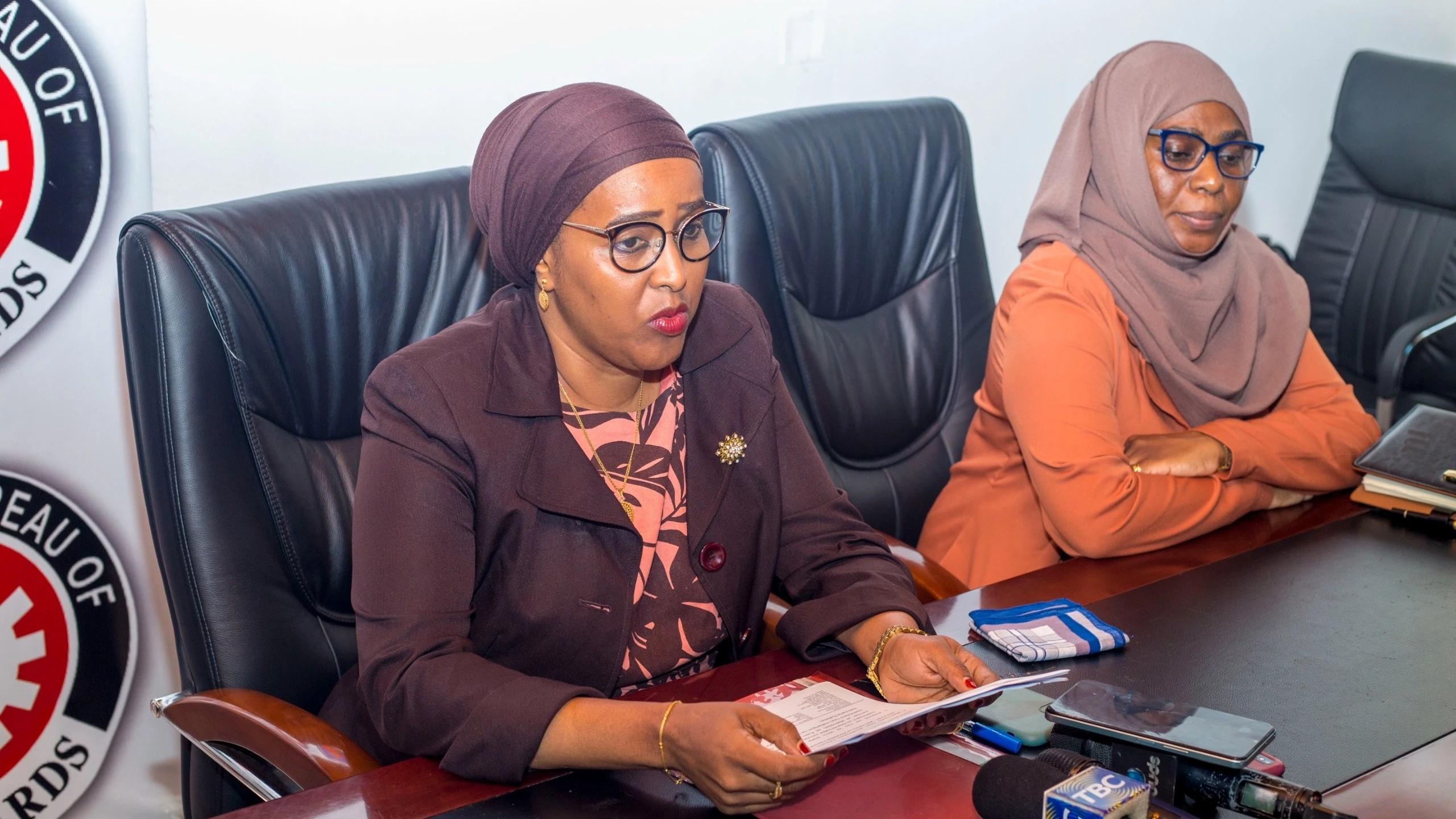 Tanzania Bureau of Standards director general Dr Ashura Katunzi (L) briefs journalists in Dar es Salaam on Wednesday during the opening of the fifth phase of the national awards competitions for 2024