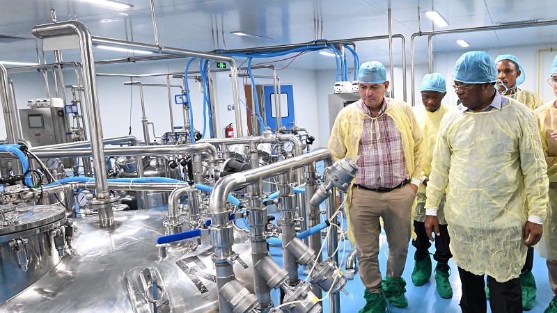 Prime Minister Kassim Majaliwa (R) pictured earlier this week visiting Cuba’s Boyeros-based Labiofam factory and research centre, which produces pesticides and biocides. 