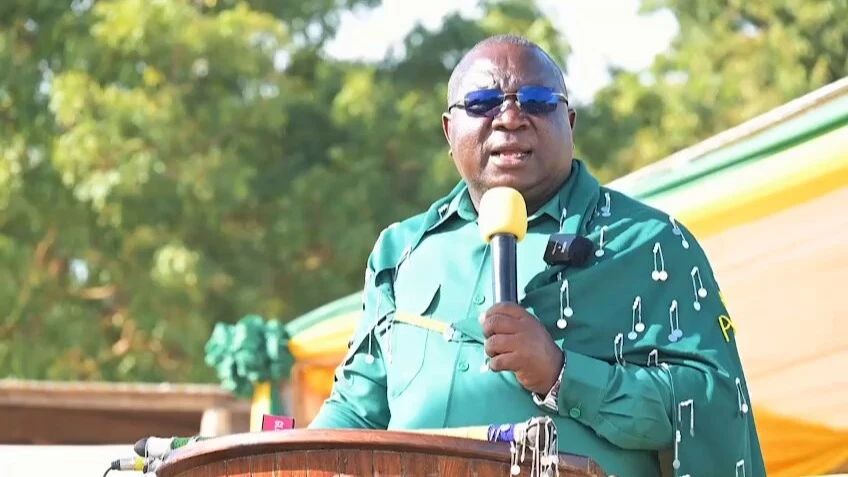 KATIBU wa NEC - Itikadi, Uenezi na Mafunzo wa Chama Cha Mapinduzi (CCM), Amos Makalla.