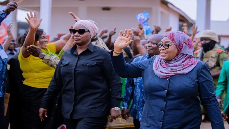 
President Samia Suluhu Hassan pictured at Songea Airport yesterday shortly after jetting in at the start of a working tour of Ruvuma Region. 