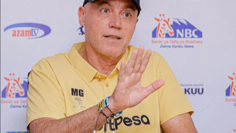 Coach Miguel Gamondi 