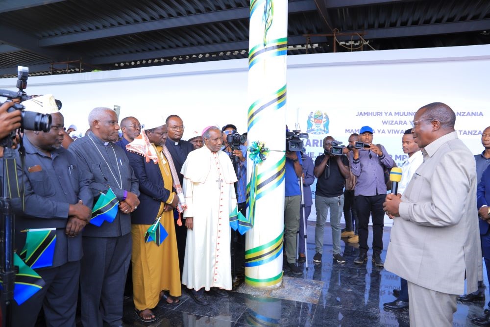 Vice President Dr Philip Mpango pictured in Tabora on Wednesday addressing religious leaders at a ceremony related to the expansion and renovation of the municipality’s Airport. 