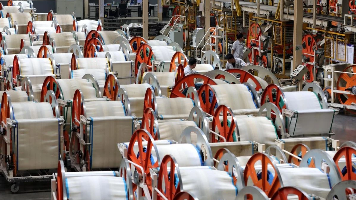 A view of the digital production line of a tire manufacturer in Xingtai, Hebei province.