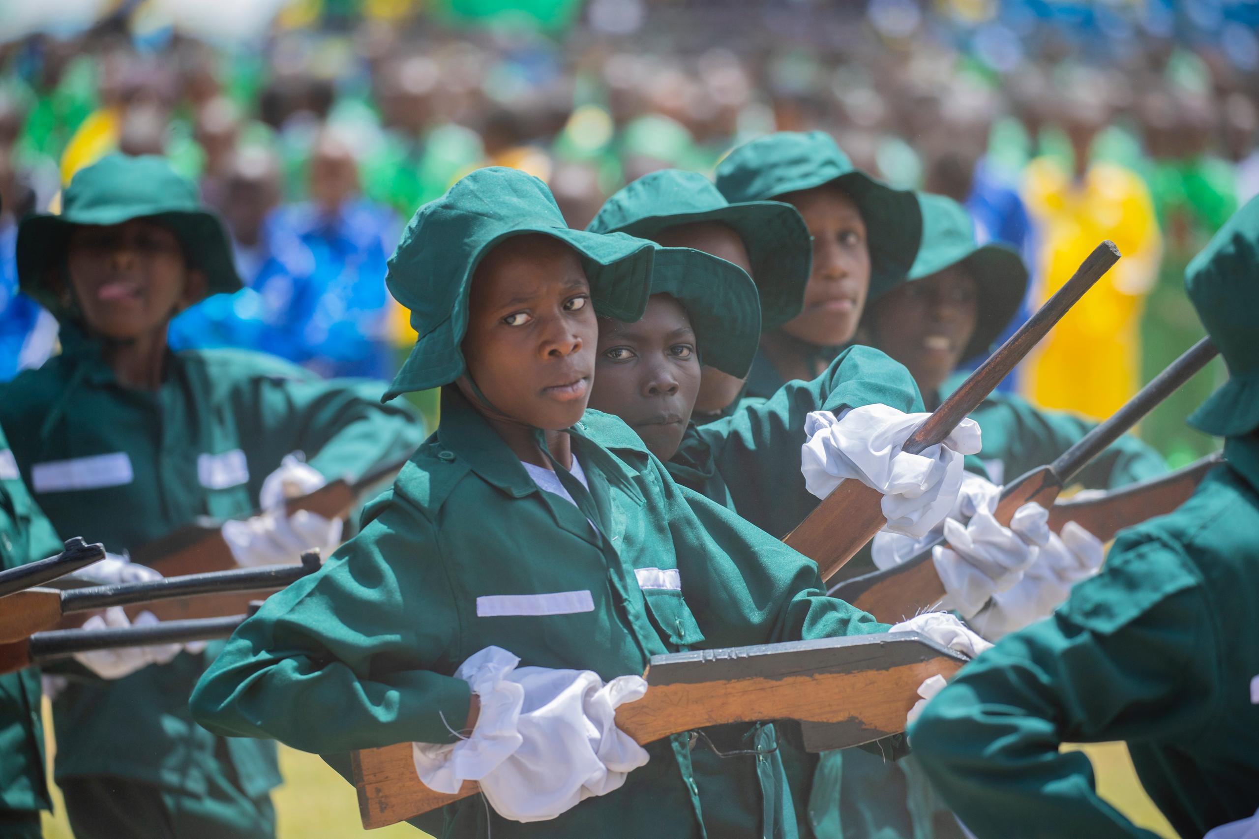 Wananchi mbalimbali waliojitokeza kuhitimisha  Kilele cha Mbio za Mwenge ambazo kitaifa zimefanyika Jijini Mwanza katika Uwanja wa CCM Kirumba tarehe 14 Oktoba, 2024.