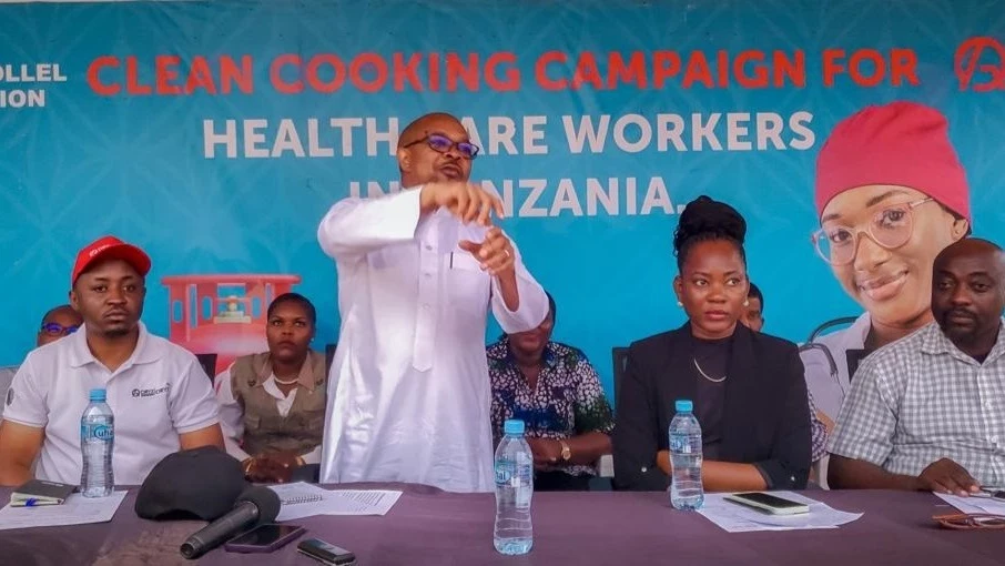 Chalinze legislator Ridhiwani Kikwete, who is also the Minister of State in the Prime Minister’s Office (Labour, Youth, Employment and Persons with Disabilities), makes remarks during the issuance of 200 cooking gas cylinders and stoves to nurses.