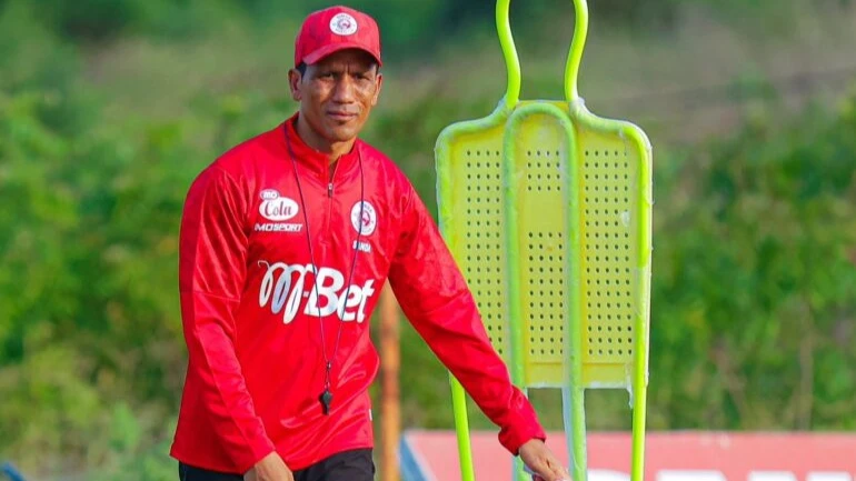 SIMBA Sports Club’s head coach, Fadlu Davids