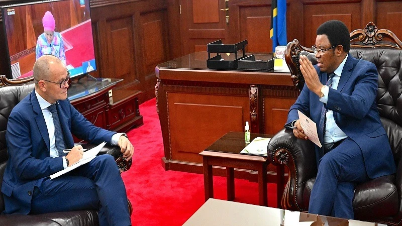 
Prime Minister Kassim Majaliwa has an audience with Denmark’s Ambassador to Tanzania, Jesper Kammersgaard, at the Dar es Salaam sub-headquarters of the Prime Minister’s Office yesterday. 
