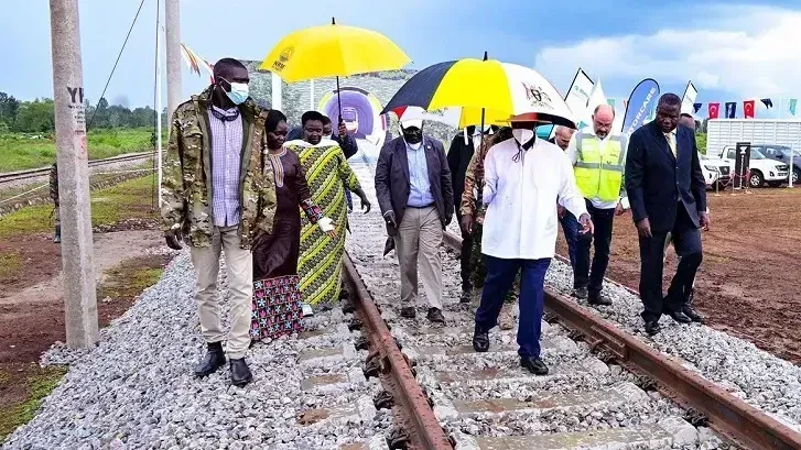 Uganda’s President Yoweri Museveni inspects an SGR project