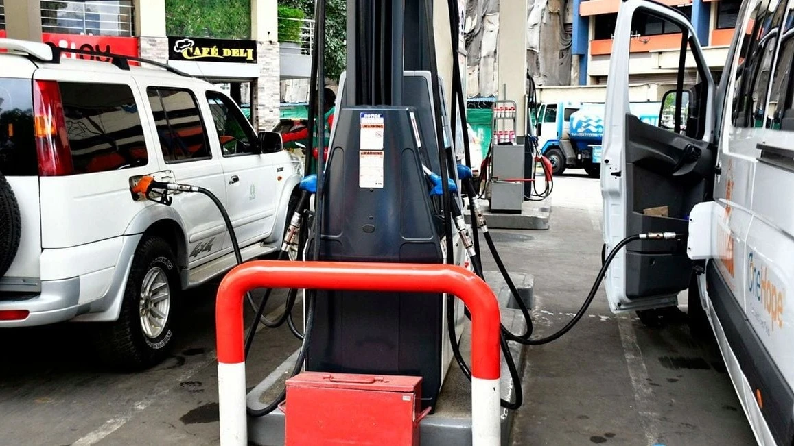 Fuel station