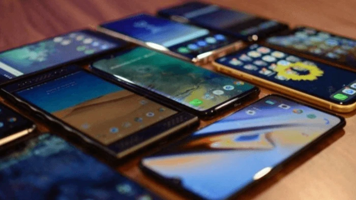 Smartphones have driven Nigeria’s internet consumption to record highs, with data consumption growing from 125,149.86 terabytes (TB) in December 2019 to 870,398.28 in October 2024.