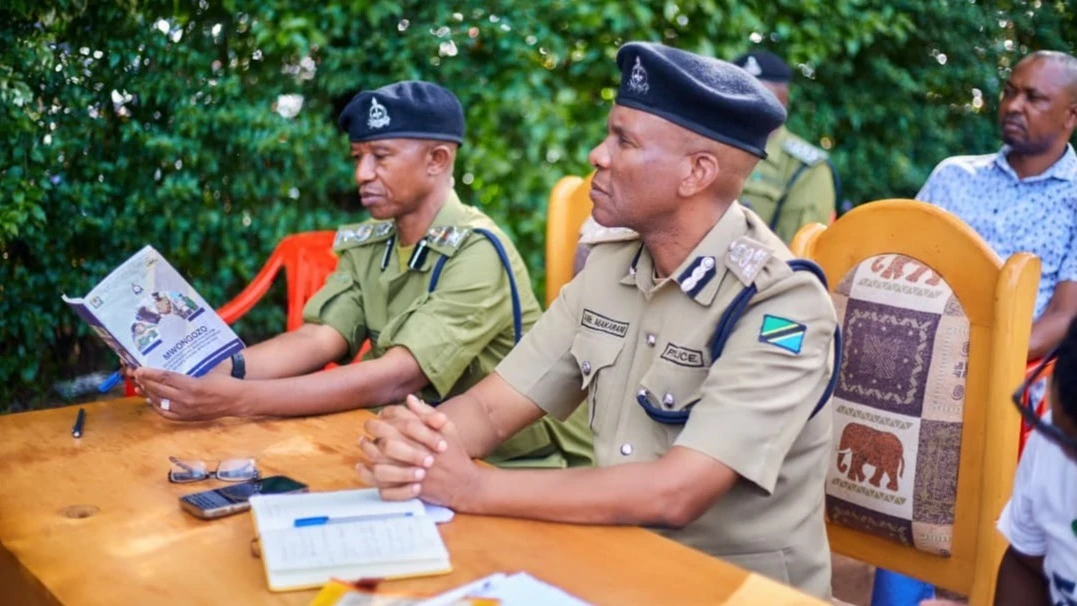 Kamanda wa Polisi wa mkoani Manyara, Kamishna Msaidizi Mwandamizi (SACP), Ahmed Makarani.