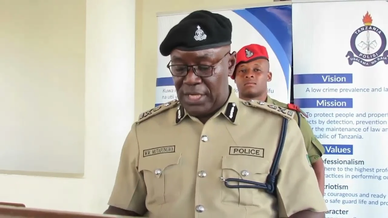 Kamanda wa Polisi Mkoa wa Mwanza, Naibu Kamishna (DCP) Wilibroad Mutafungwa.