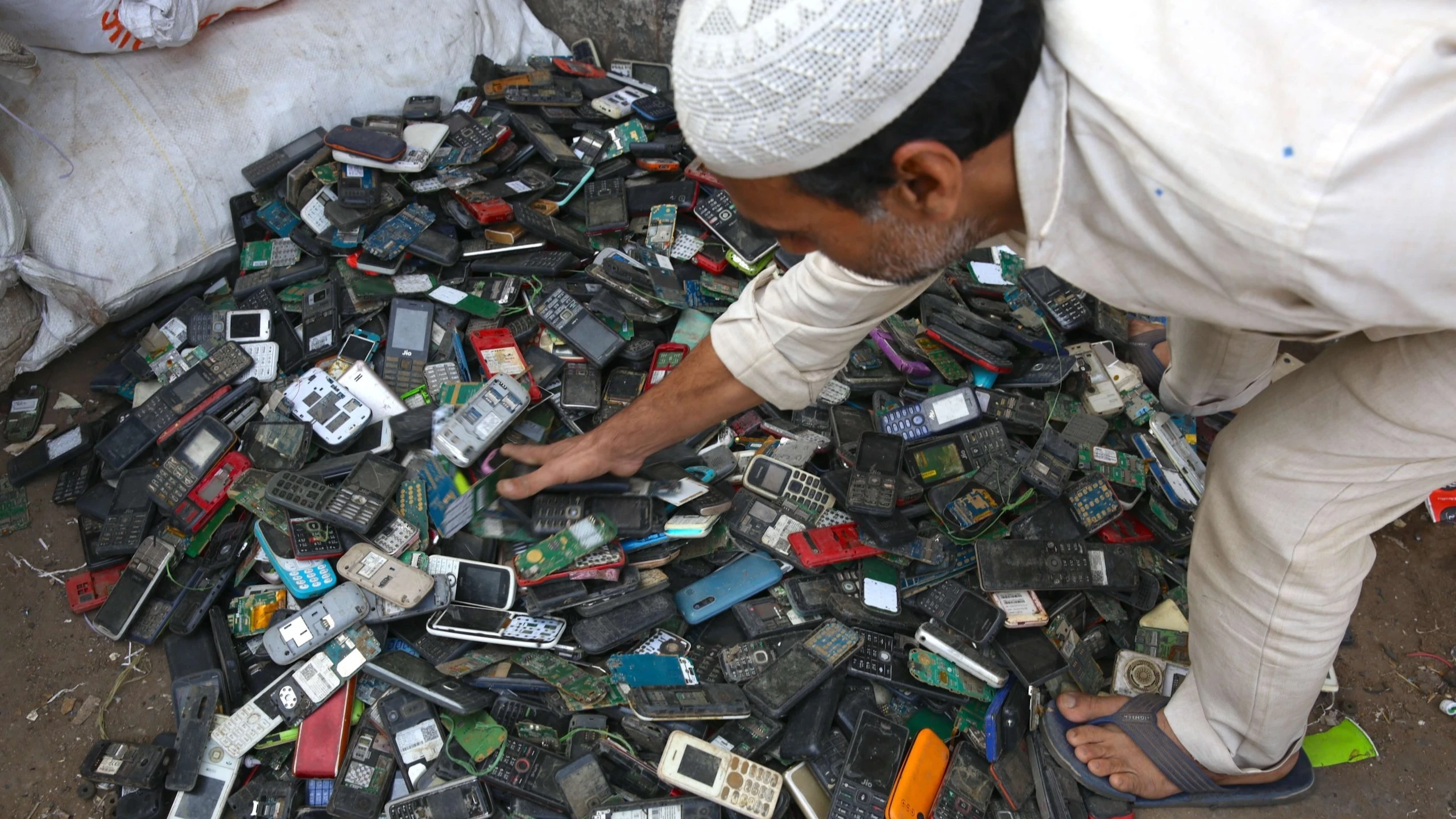 Metastable has devised a process to recycle end-of-life lithium-ion batteries, which it says is cheaper and cleaner than dominant technologies because it doesn’t use chemicals and is less energy-intensive.