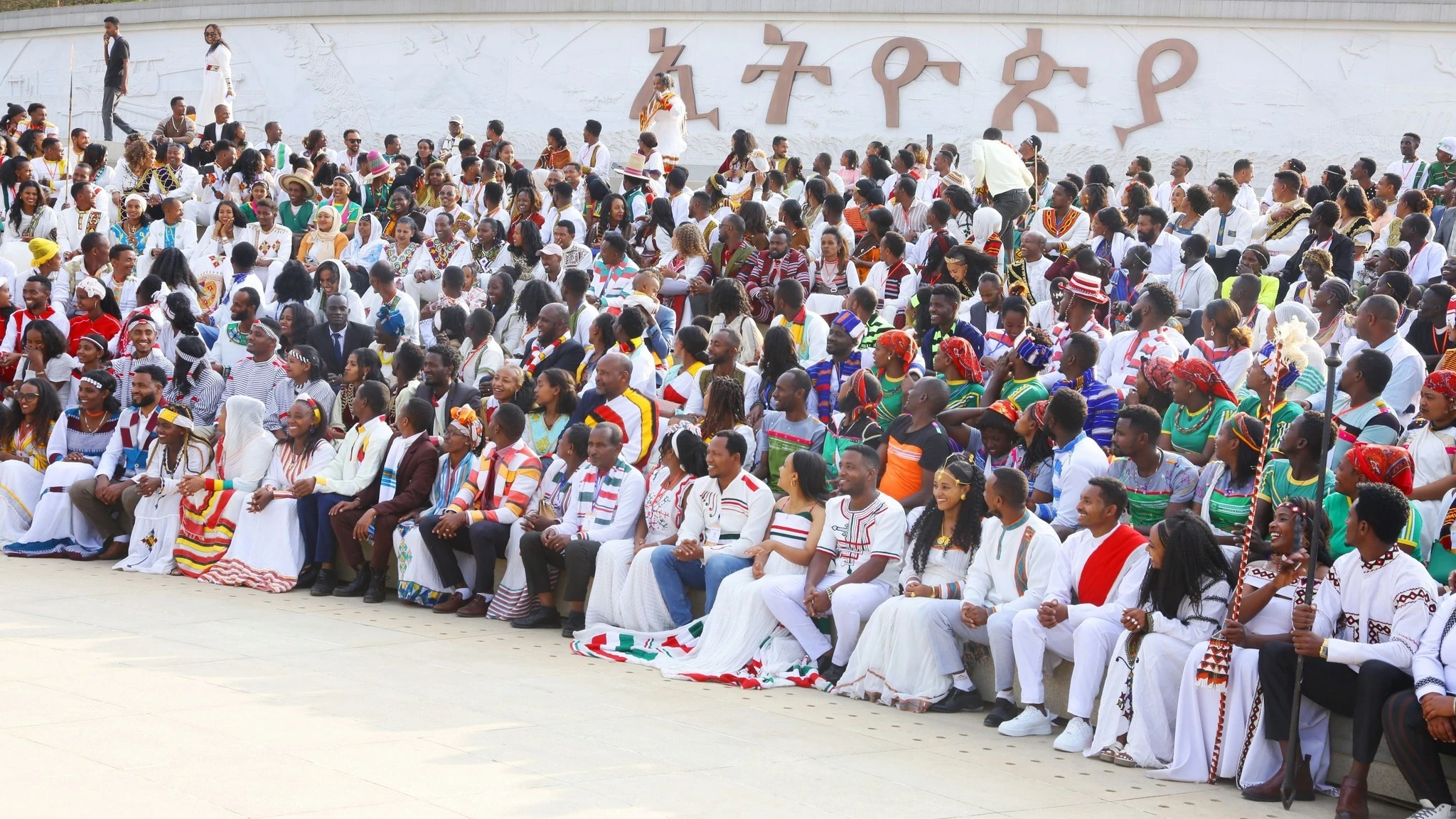 A traditional Ethiopian coffee ceremony, a vital aspect of wedding celebrations in many Ethiopian cultures, was a key highlight of the event, with 12,000 cups of coffee served.