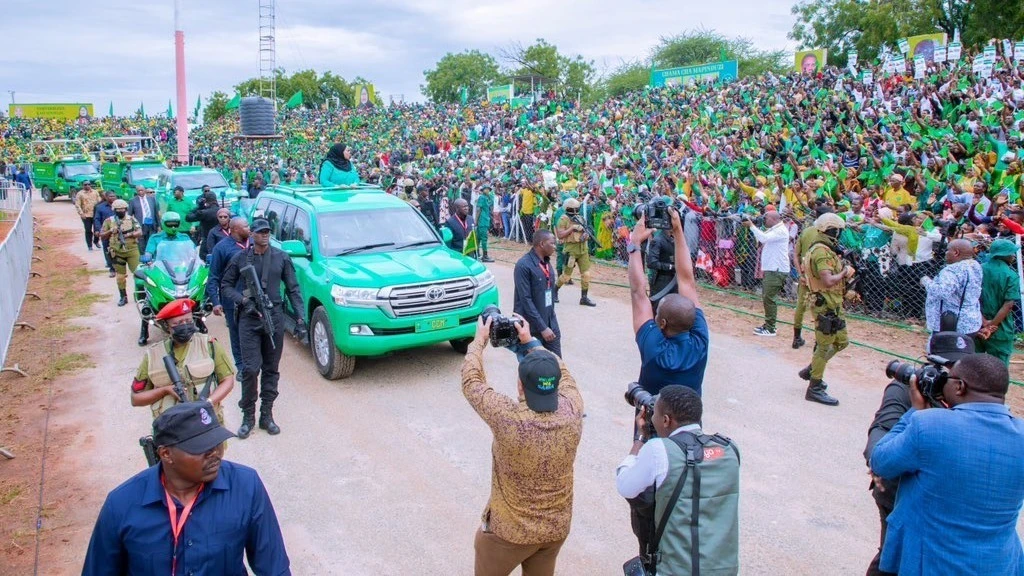 CCM national chairperson, President Samia Suluhu Hassan and the party’s presidential candidates for the 2025 general elections greets members and supporters, at the 48th Anniversary Celebrations of CCM today, February 5, 2025 at Jamhuri Stadium in Dodoma.