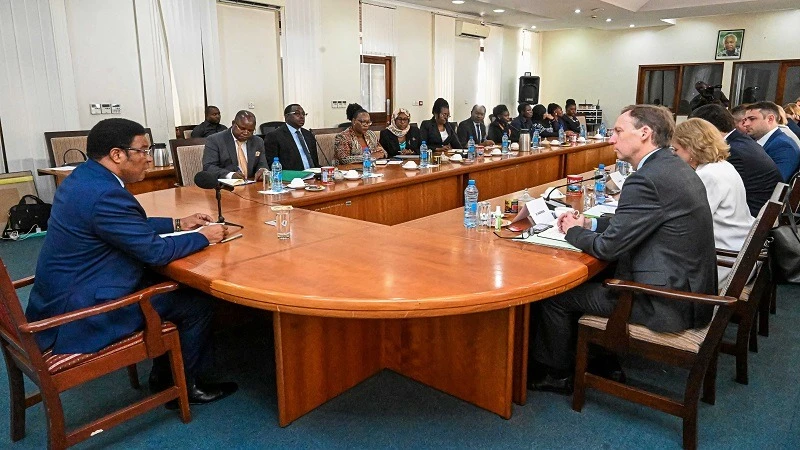 
Prime Minister Kassim Majaliwa has an audience in Dar es Salaam yesterday with (R) a delegation of members of the European Parliament’s Committee on Cooperation and Development. 
