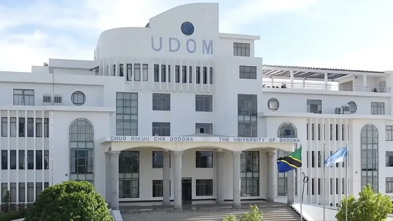 Chuo Kikuu cha Dodoma (UDOM).