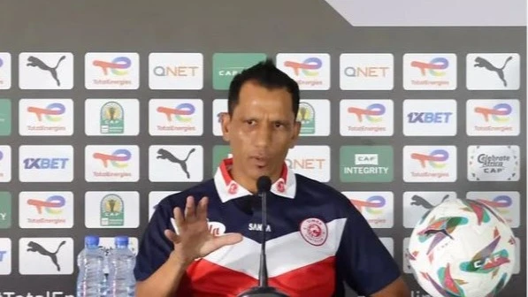 Simba SC head coach Fadlu Davids 