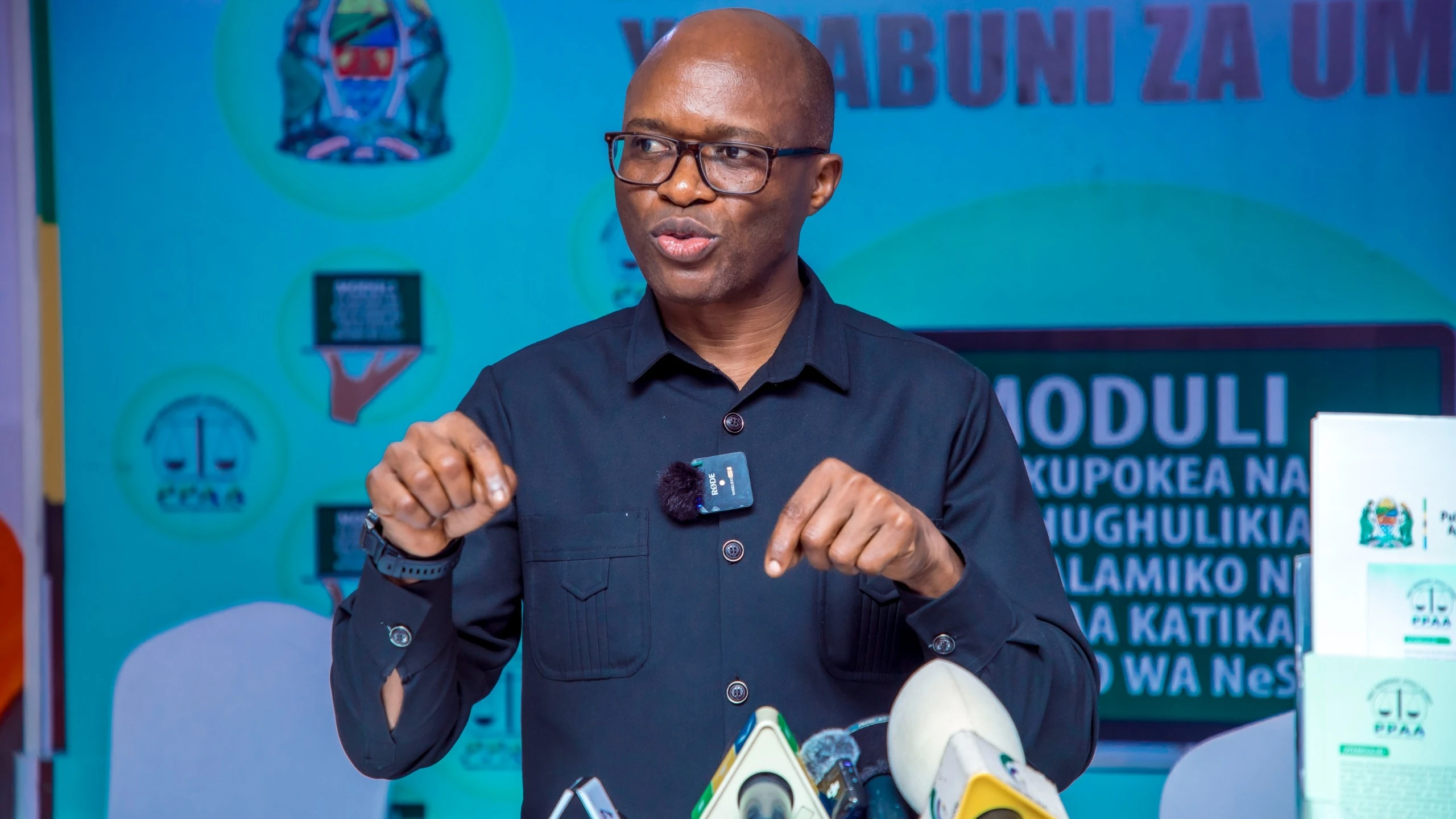 Katibu Mtendaji wa PPAA, James Sando alikiongea na waandishi wa Habari katika banda la Mamlaka hiyo kwenye Maonesho ya 49 ya Biashara ya Kimataifa (Sabasaba) yanayoendelea Jijini Dar es Salaam