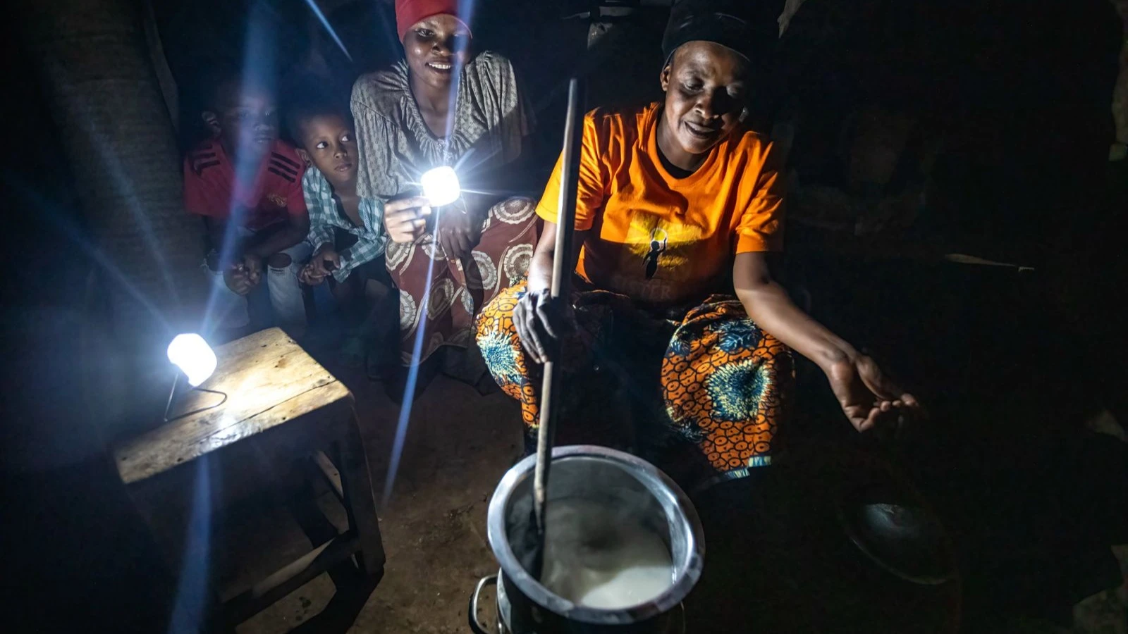 Ushirikiano wa Taasisi ya Puma Energy Foundation na Solar Sister Unavyowawezesha Wajasiriamali Wanawake Nchini Tanzania