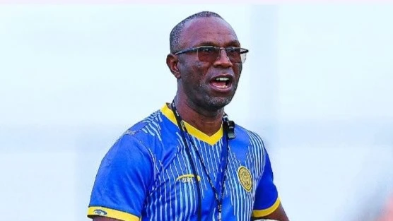 Head coach Florent Ibenge 