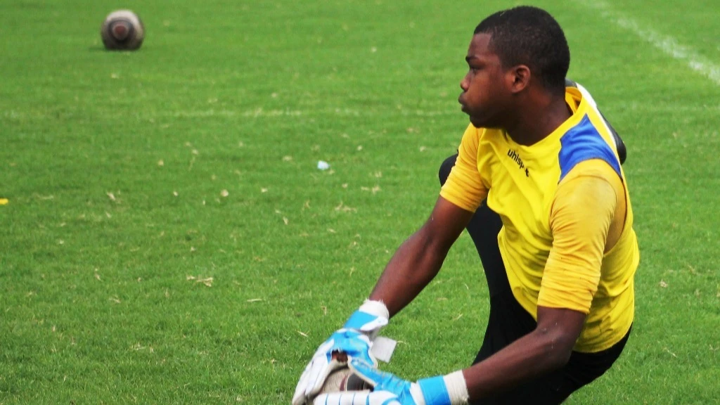 Aliyekuwa golikipa wa Yanga na Timu ya Taifa (Taifa Stars), Manyika Peter