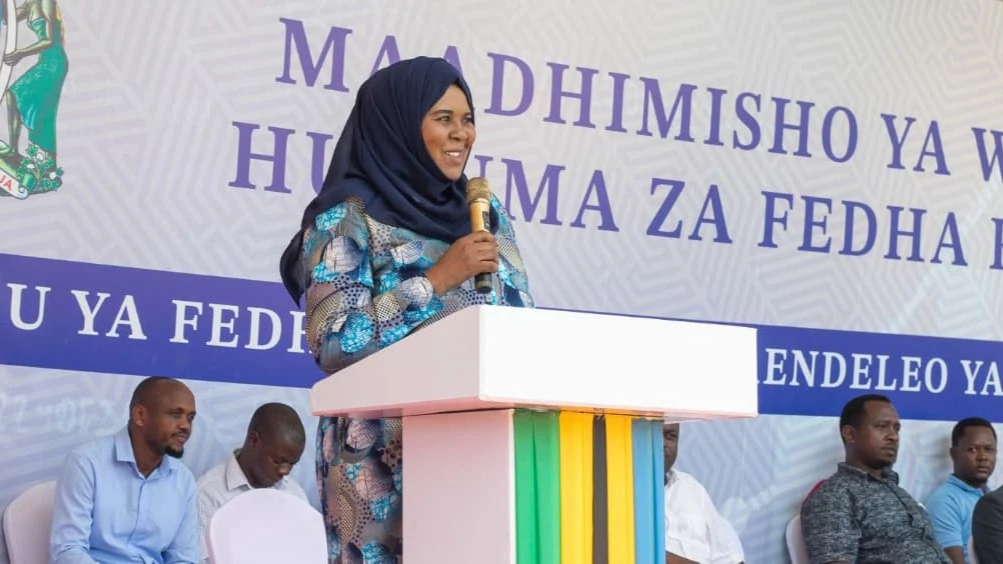  Mkuu wa Mkoa wa Tanga,Balozi Dk. Batilda Burian.