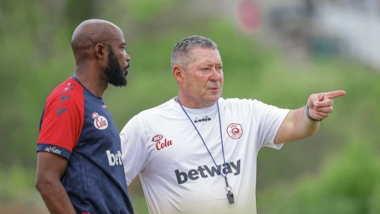 Tactical deep dive: How Barker’s blueprint collided with Espérance’s resilience