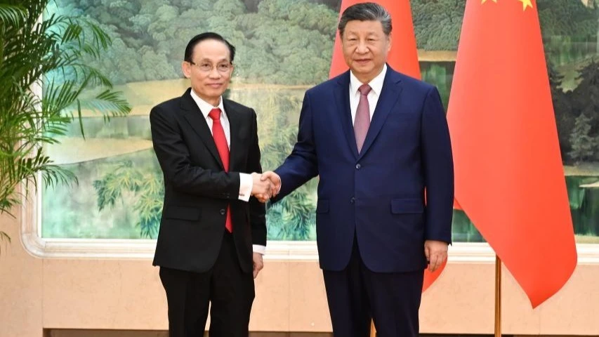 Xi Jinping, general secretary of the Communist Party of China (CPC) Central Committee and Chinese president, meets with Le Hoai Trung, special envoy of General Secretary of the Communist Party of Vietnam (CPV) Central Committee To Lam, at the Great Hall