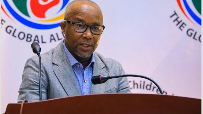 Dr. Seif Shekalaghe, the Health permanent secretary