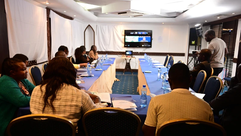 Africa health journalism faces ‘code red’, new report warns